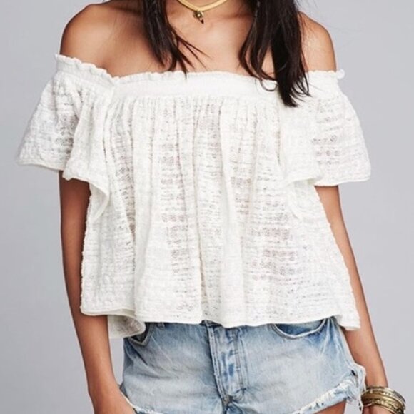Free PEOPLE IVORY WHITE OFF THE SHOULDERS FRILLS & THRILLS BOHEMIAN TOP - Picture 1 of 7